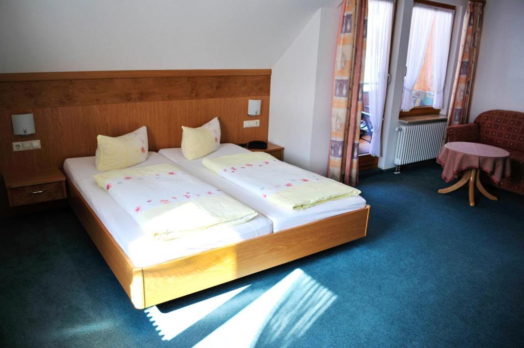 Hirschen-Dorfmuehle Hotell Biederbach Baden-Württemberg Rom bilde